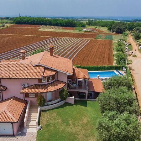 Villa Francesca Porec Exterior photo
